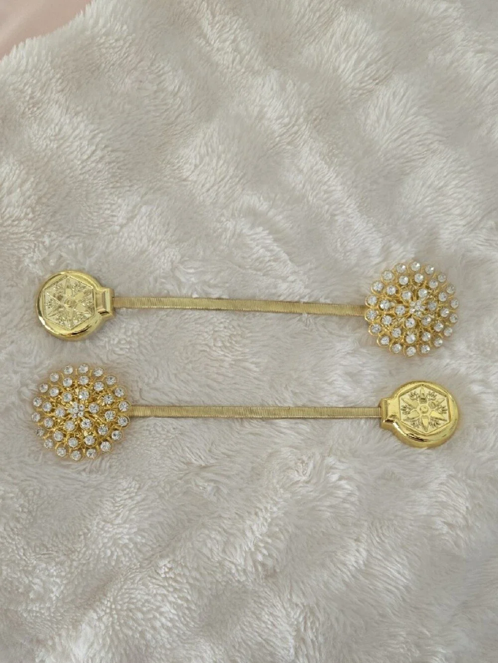 N/A bright gold